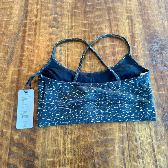 NWT: Pair Varley Tights & Bra Set - Picture 5 of 15